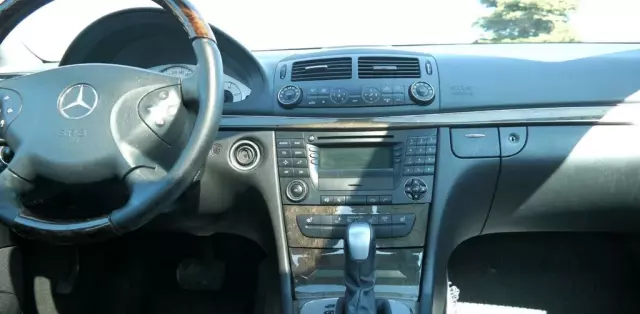 MERCEDES-BENZ Klasa E 