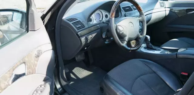 MERCEDES-BENZ Klasa E 