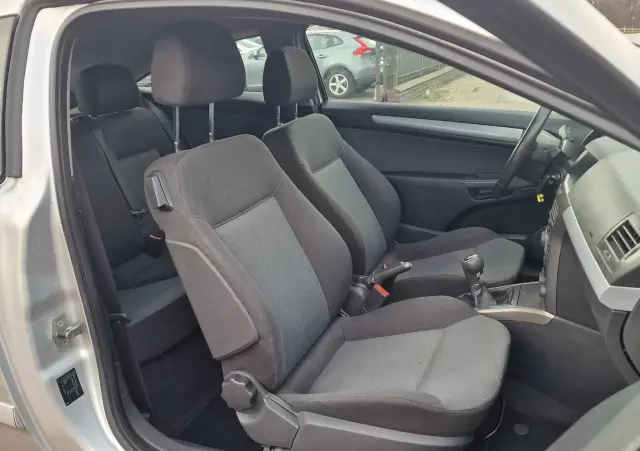 OPEL Astra Twin Top 1.6 Edition