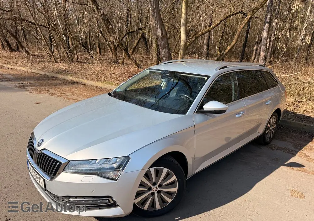 SKODA Superb 2.0 TDI SCR Style DSG