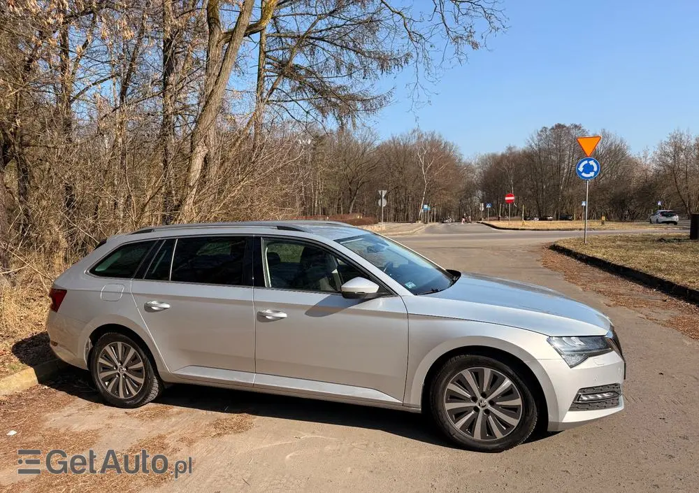 SKODA Superb 2.0 TDI SCR Style DSG