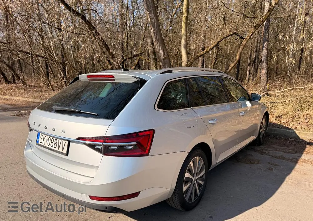 SKODA Superb 2.0 TDI SCR Style DSG