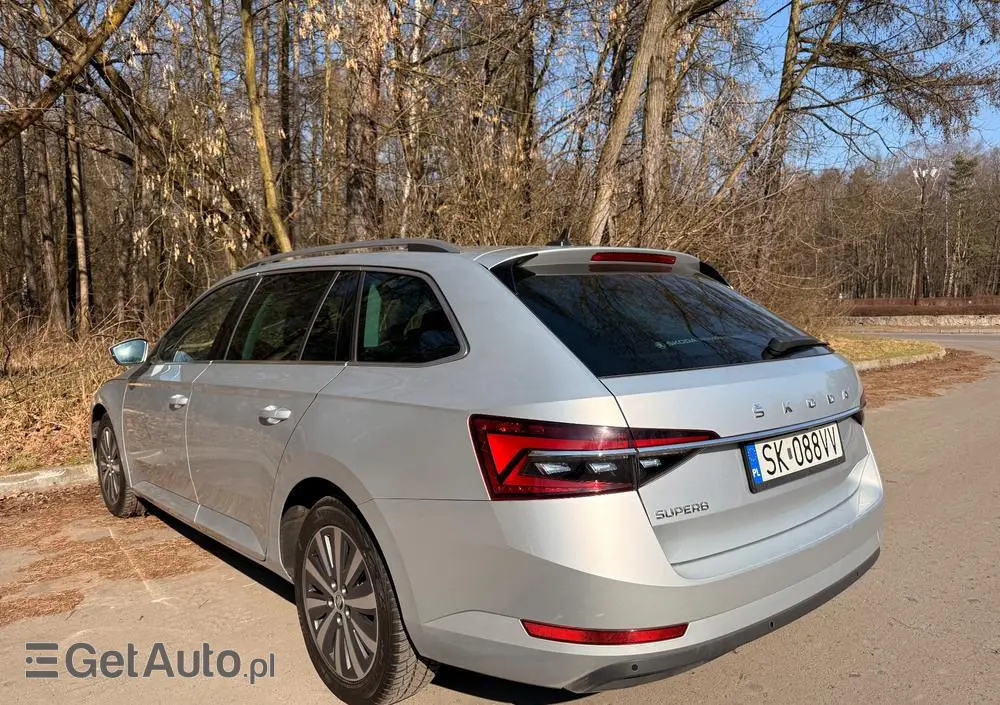 SKODA Superb 2.0 TDI SCR Style DSG