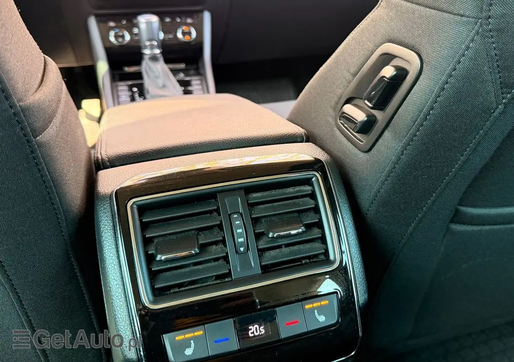 SKODA Superb 2.0 TDI SCR Style DSG