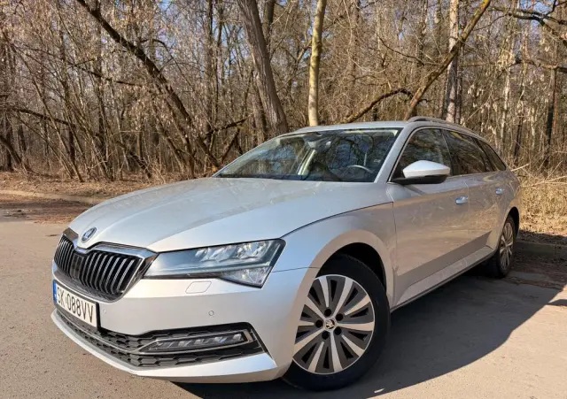 SKODA Superb 2.0 TDI SCR Style DSG