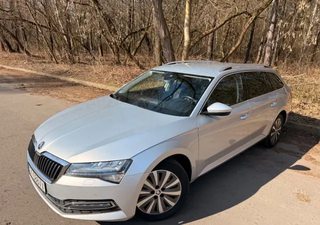 SKODA Superb 2.0 TDI SCR Style DSG