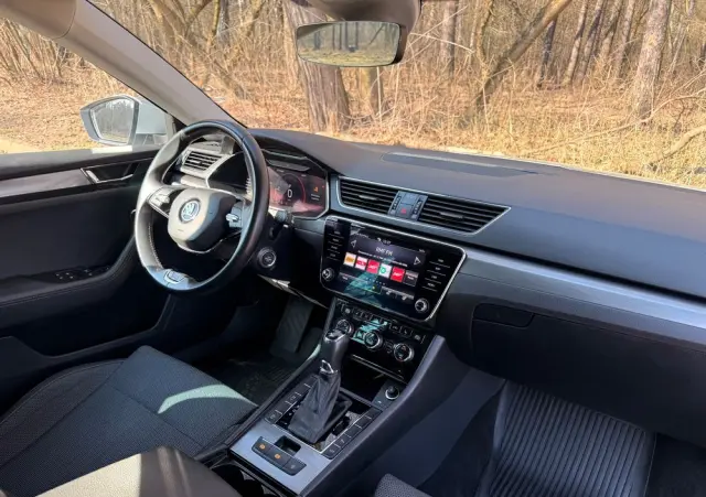 SKODA Superb 2.0 TDI SCR Style DSG