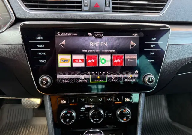 SKODA Superb 2.0 TDI SCR Style DSG