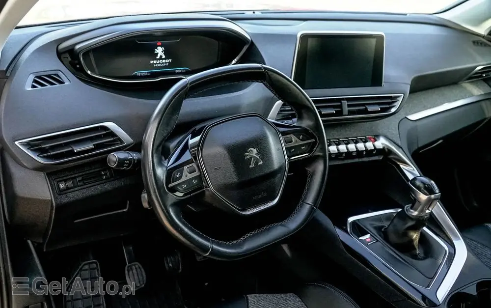 PEUGEOT 3008 BlueHDi 120 Stop & Start Style