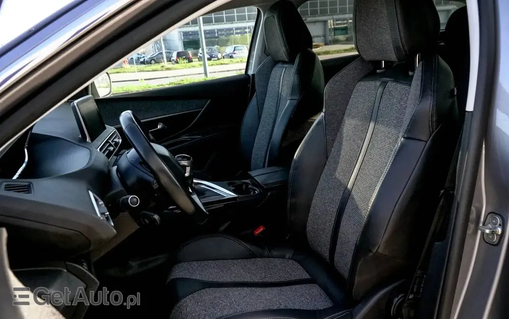 PEUGEOT 3008 BlueHDi 120 Stop & Start Style