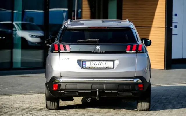 PEUGEOT 3008 BlueHDi 120 Stop & Start Style