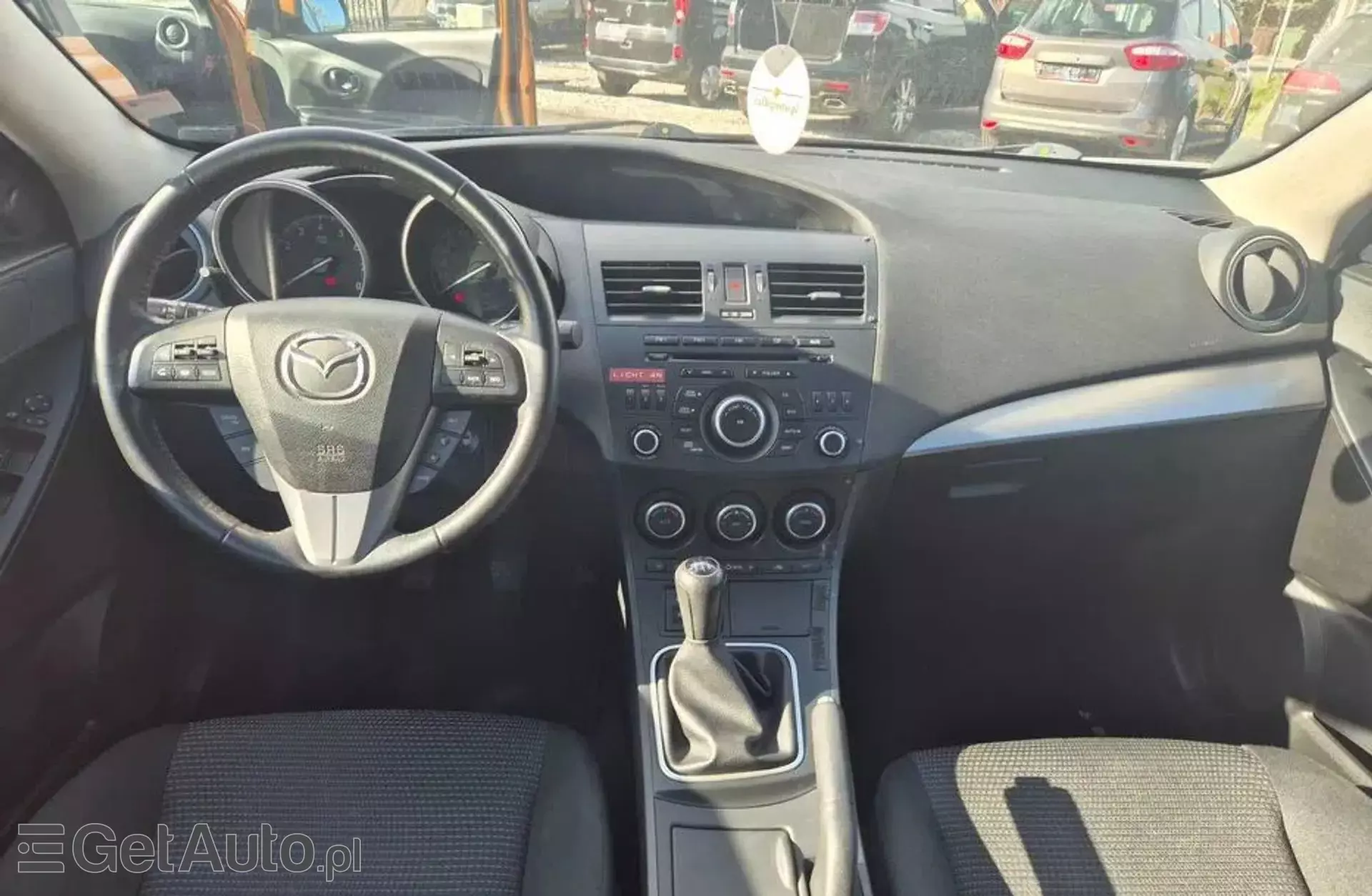 MAZDA 3 1.6 i (116 KM)