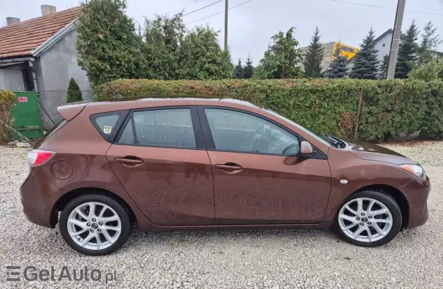 MAZDA 3 1.6 i (116 KM)