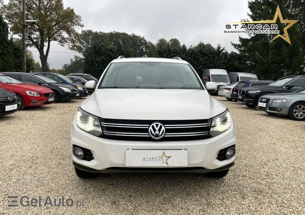 VOLKSWAGEN Tiguan 