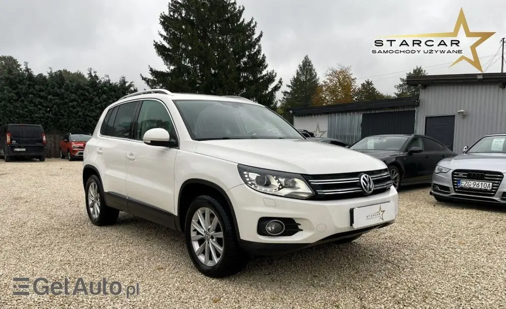 VOLKSWAGEN Tiguan 