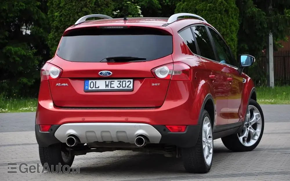FORD Kuga 2.5 4x4 Titanium