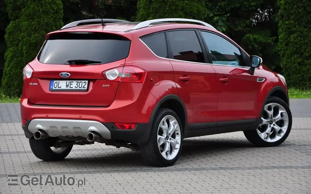 FORD Kuga 2.5 4x4 Titanium