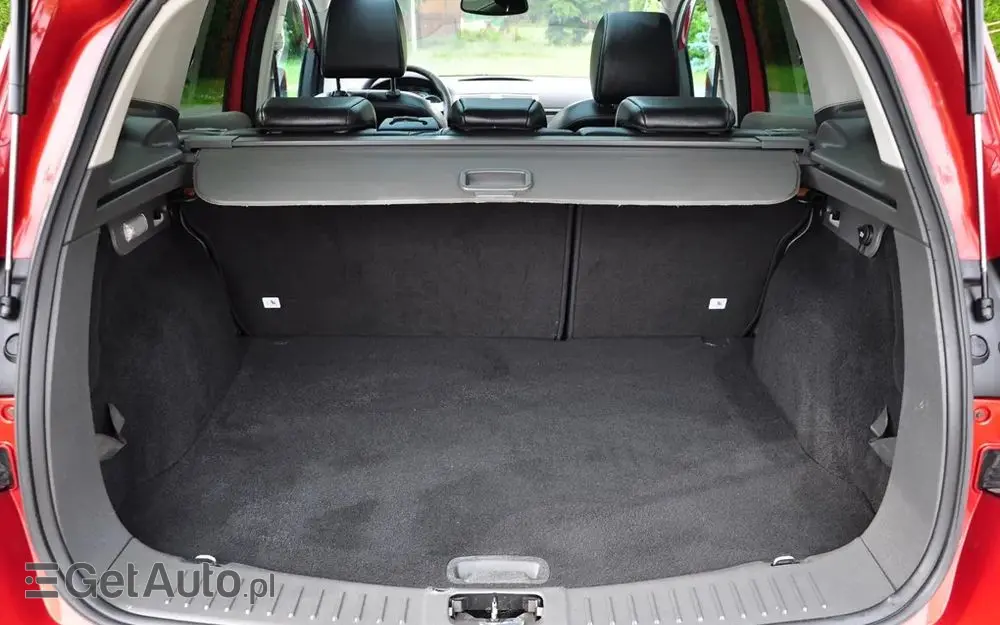 FORD Kuga 2.5 4x4 Titanium