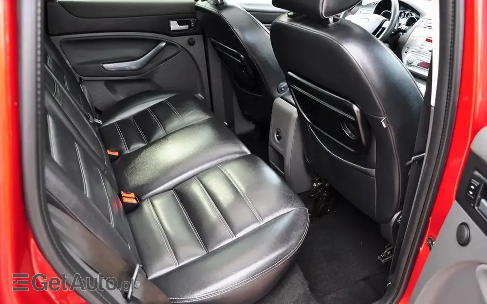 FORD Kuga 2.5 4x4 Titanium