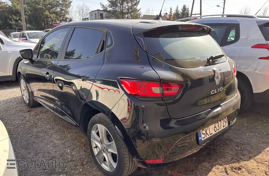 RENAULT Clio 