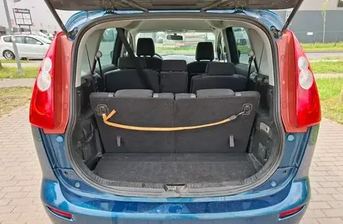 MAZDA 5 