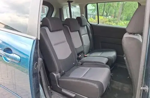MAZDA 5 