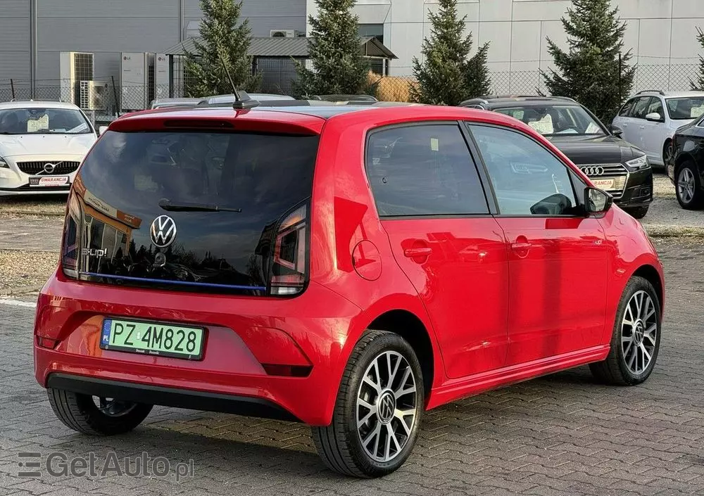 VOLKSWAGEN Up! E-up Style