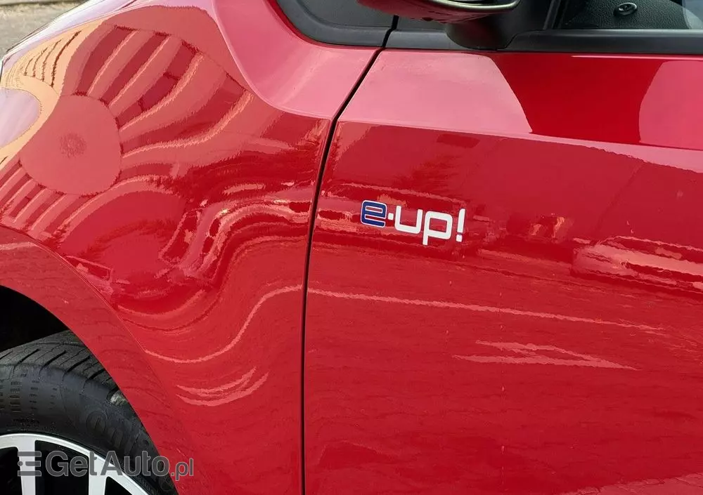 VOLKSWAGEN Up! E-up Style