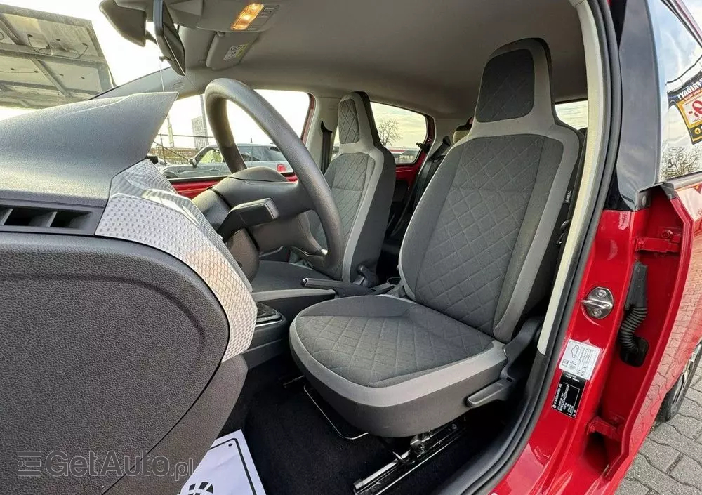 VOLKSWAGEN Up! E-up Style