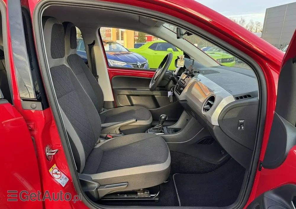 VOLKSWAGEN Up! E-up Style