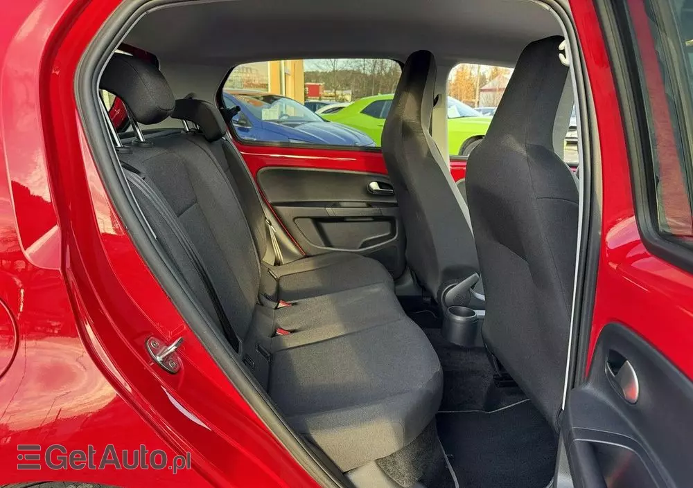 VOLKSWAGEN Up! E-up Style