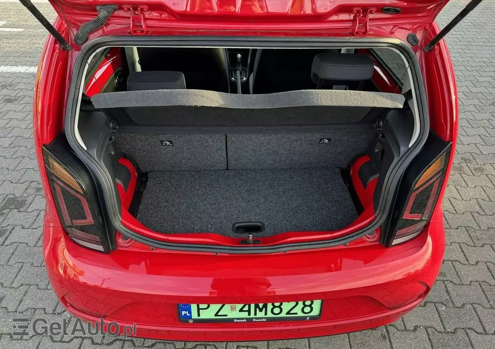 VOLKSWAGEN Up! E-up Style