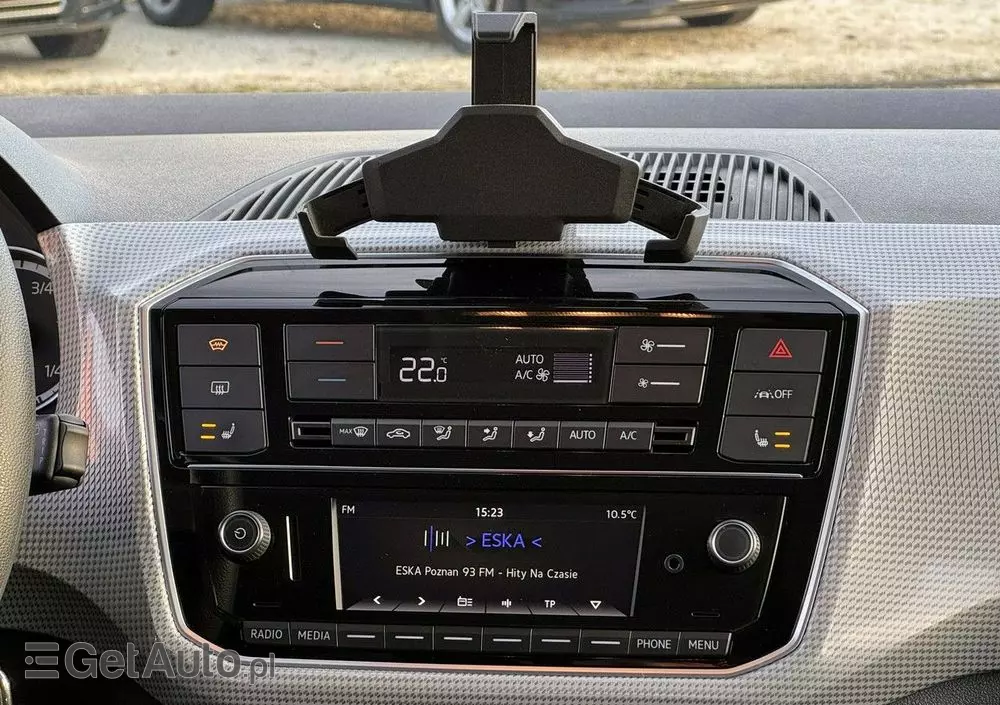 VOLKSWAGEN Up! E-up Style