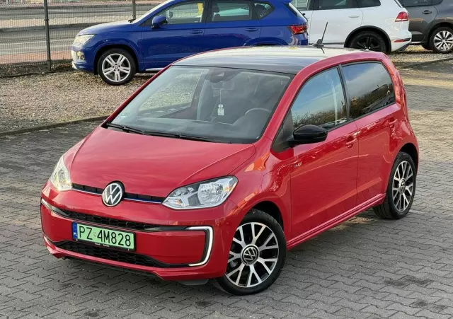 VOLKSWAGEN Up! E-up Style