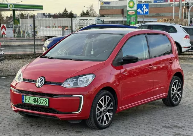 VOLKSWAGEN Up! E-up Style