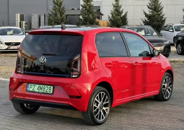 VOLKSWAGEN Up! E-up Style