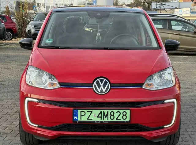 VOLKSWAGEN Up! E-up Style