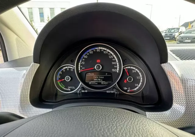 VOLKSWAGEN Up! E-up Style