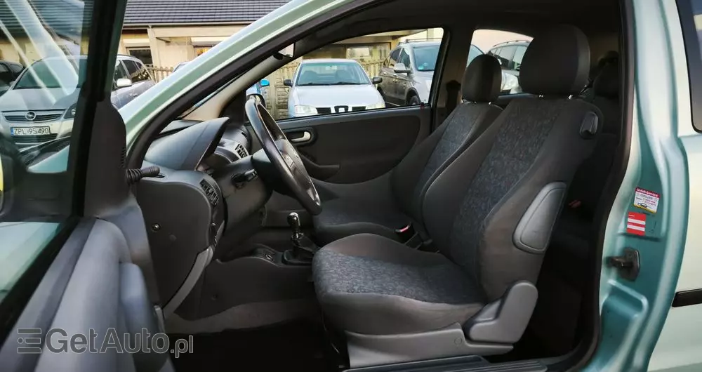 OPEL Corsa 1.2 16V Sport