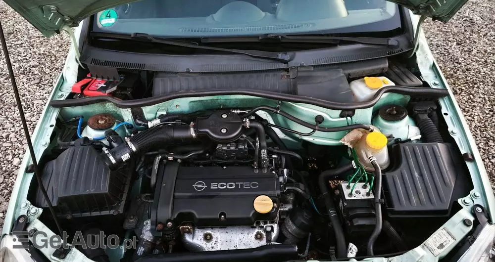 OPEL Corsa 1.2 16V Sport