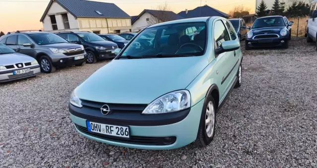 OPEL Corsa 1.2 16V Sport