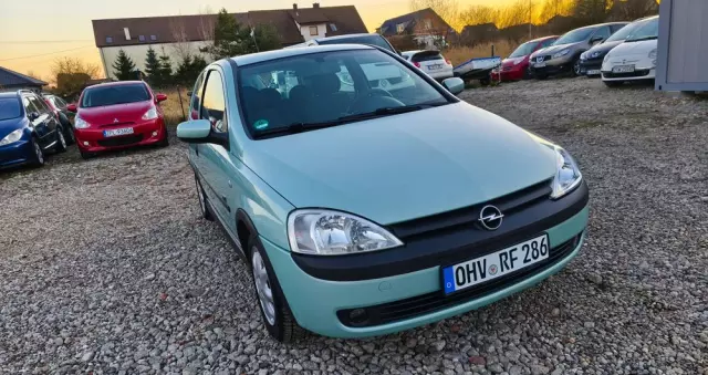 OPEL Corsa 1.2 16V Sport