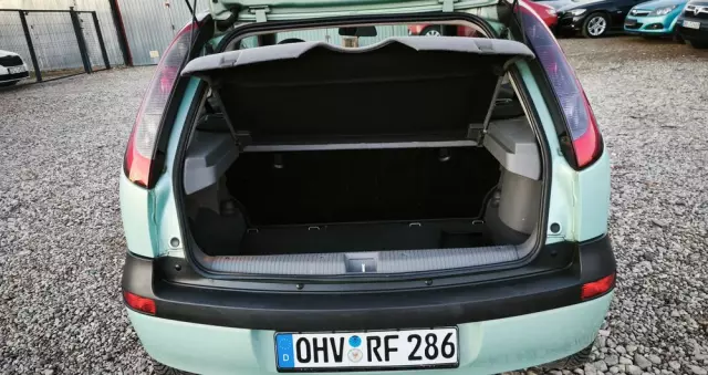 OPEL Corsa 1.2 16V Sport