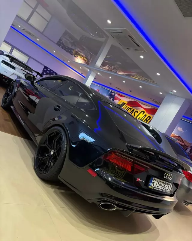 AUDI S7 Sportback Standard