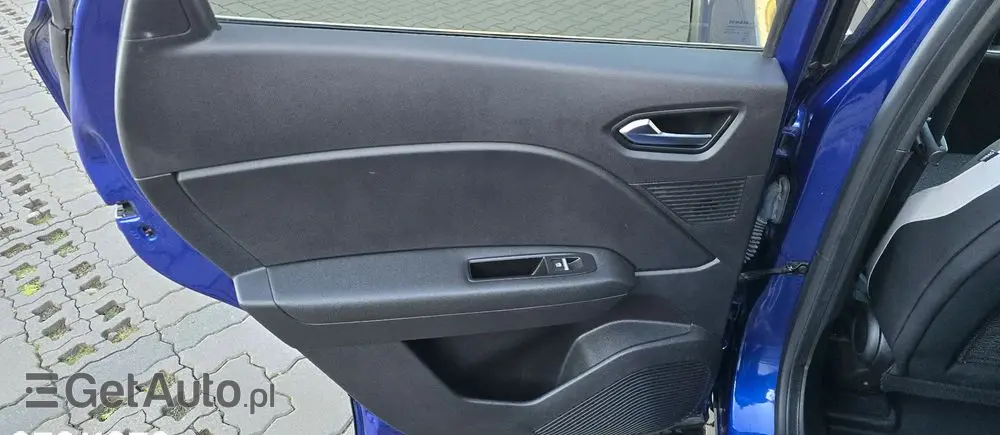 RENAULT Captur BLUE dCi 115 INTENS
