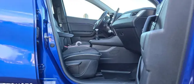 RENAULT Captur BLUE dCi 115 INTENS