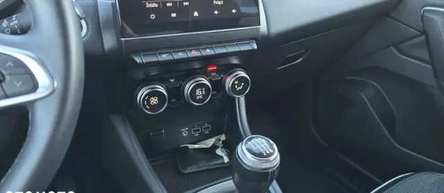 RENAULT Captur BLUE dCi 115 INTENS