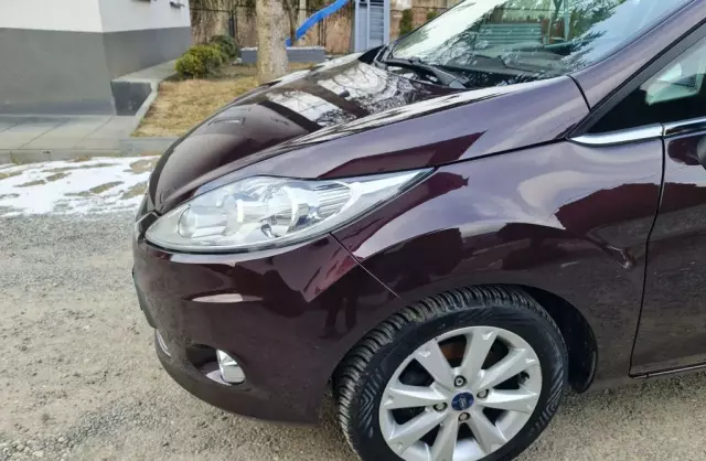 FORD Fiesta 
