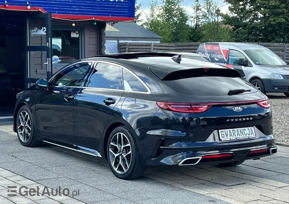 KIA ProCeed 1.5 T-GDI DCT7 OPF GT LINE
