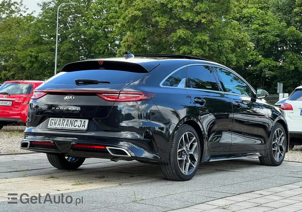 KIA ProCeed 1.5 T-GDI DCT7 OPF GT LINE